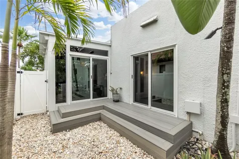 1864 Clematis St Street Sarasota FL 34239