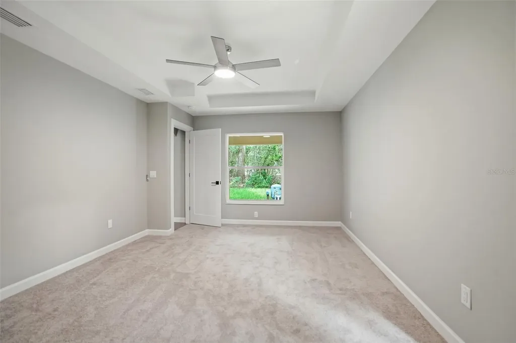 352 Garfield Masaryktown FL 34604