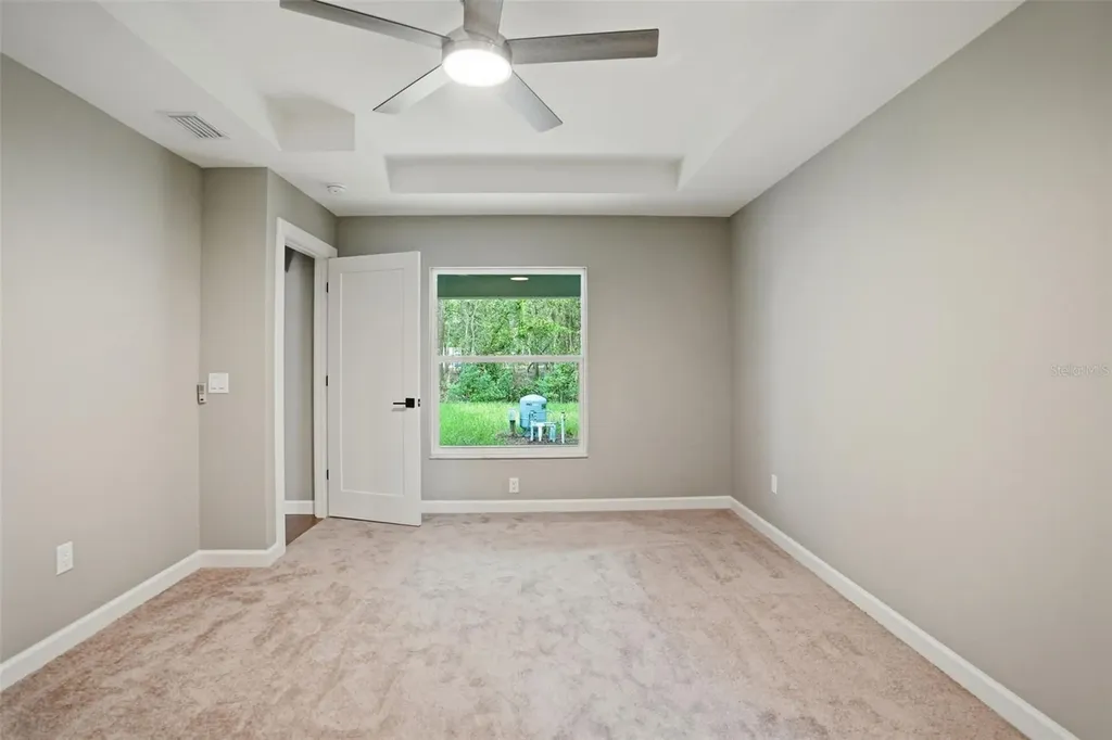 352 Garfield Masaryktown FL 34604