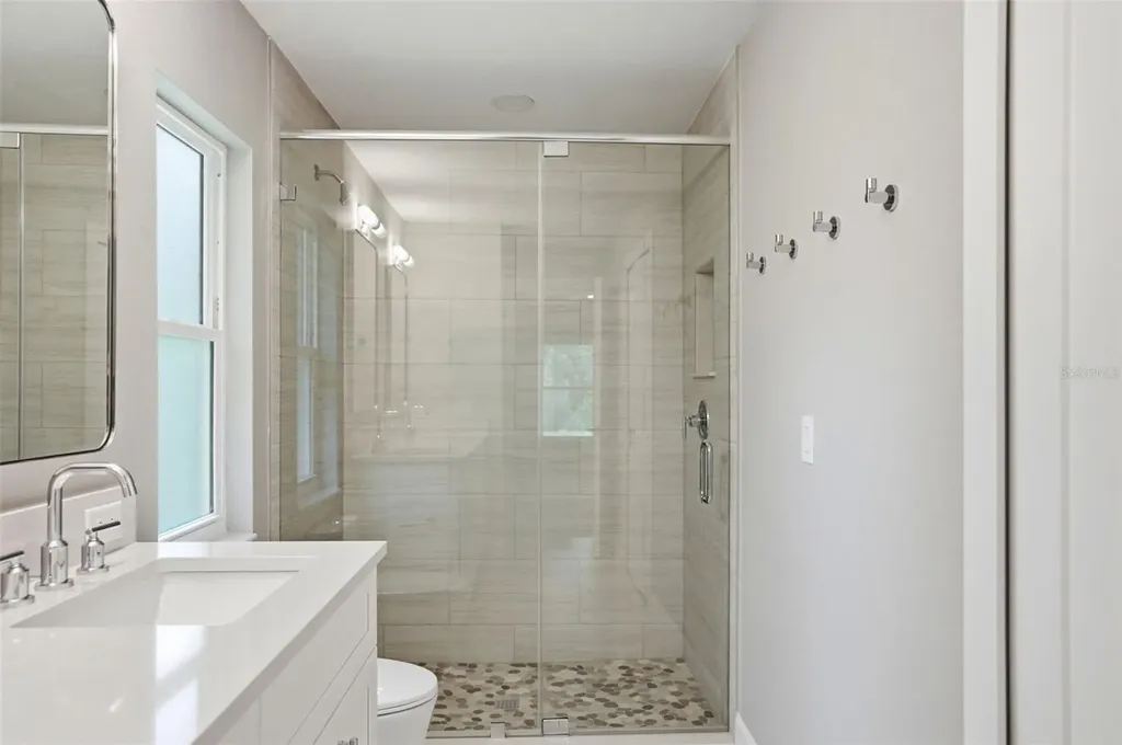 352 Garfield Masaryktown FL 34604