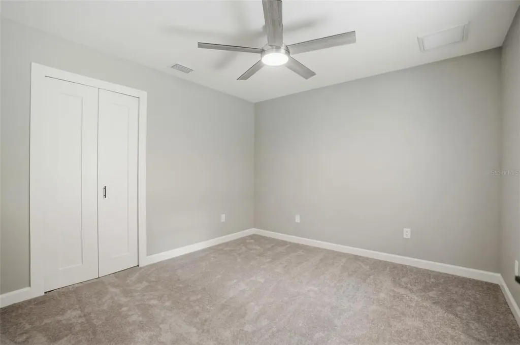 352 Garfield Masaryktown FL 34604