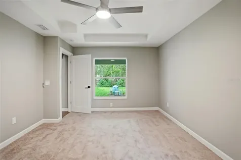 352 Garfield Masaryktown FL 34604