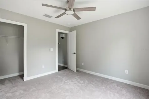 352 Garfield Masaryktown FL 34604