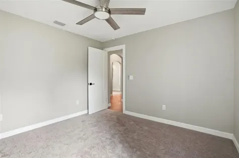 352 Garfield Masaryktown FL 34604