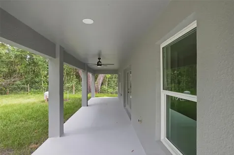 352 Garfield Masaryktown FL 34604