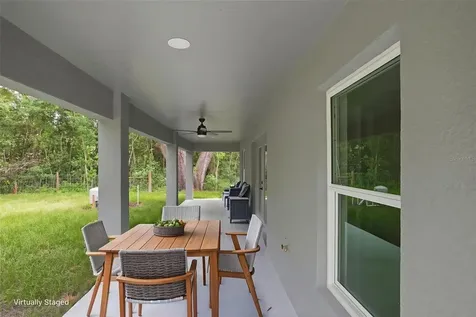 352 Garfield Masaryktown FL 34604