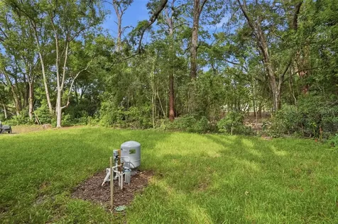 352 Garfield Masaryktown FL 34604