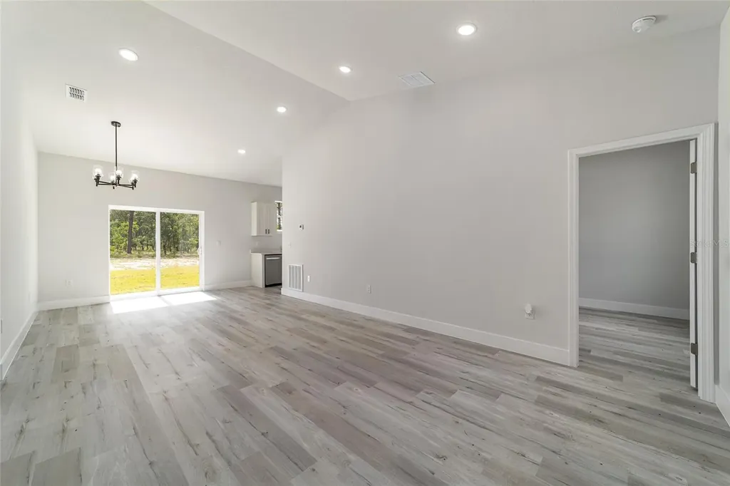 427 SW Alvarez Road Dunnellon FL 34431