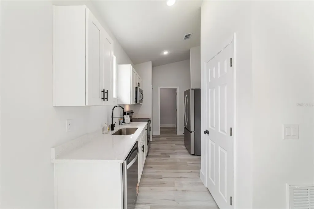 427 SW Alvarez Road Dunnellon FL 34431