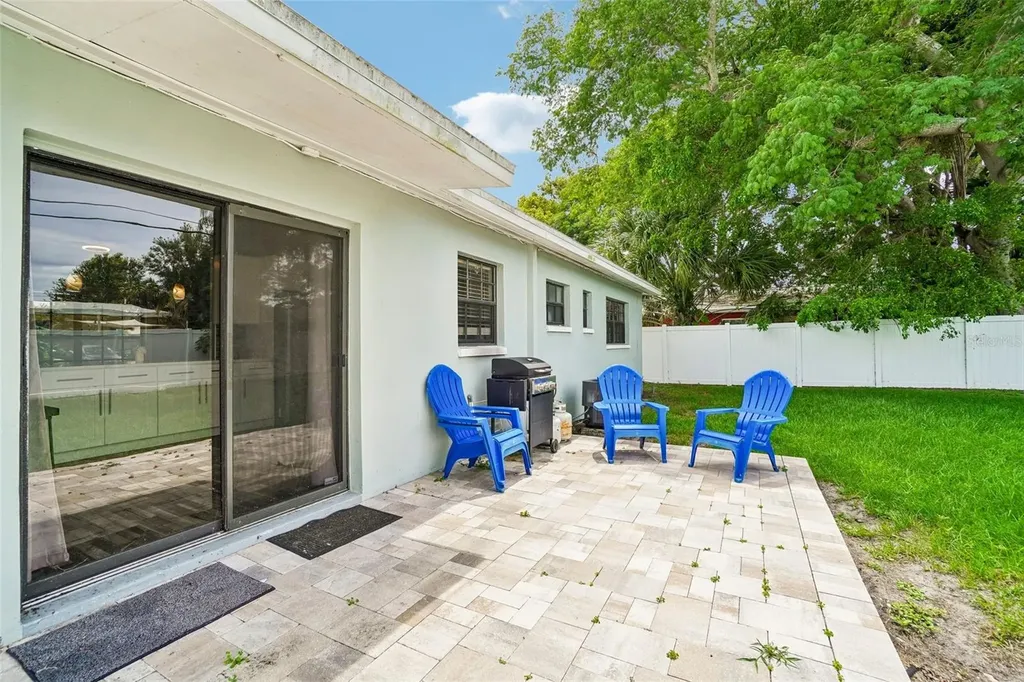 1428 Parkwood Street Clearwater FL 33755