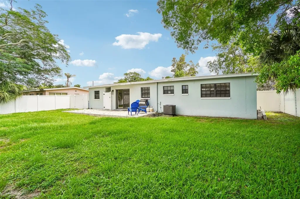 1428 Parkwood Street Clearwater FL 33755