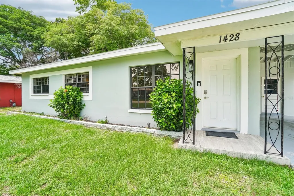 1428 Parkwood Street Clearwater FL 33755