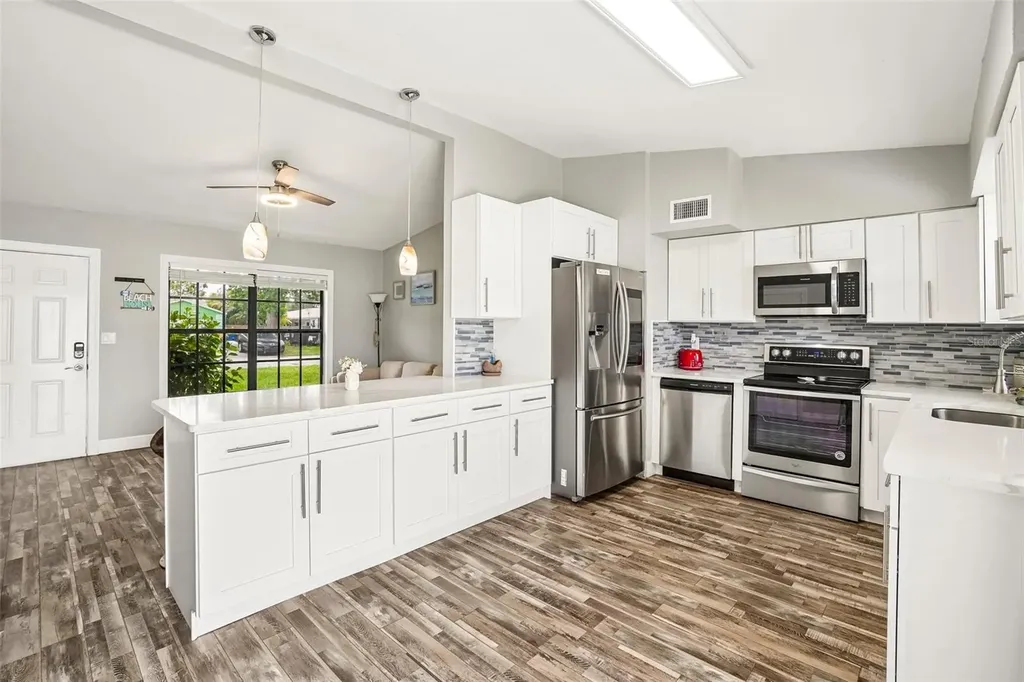 1428 Parkwood Street Clearwater FL 33755