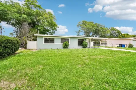 1428 Parkwood Street Clearwater FL 33755