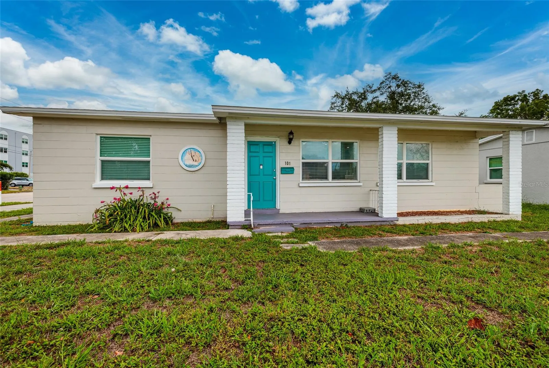 101 40th Avenue NE St Petersburg FL 33703