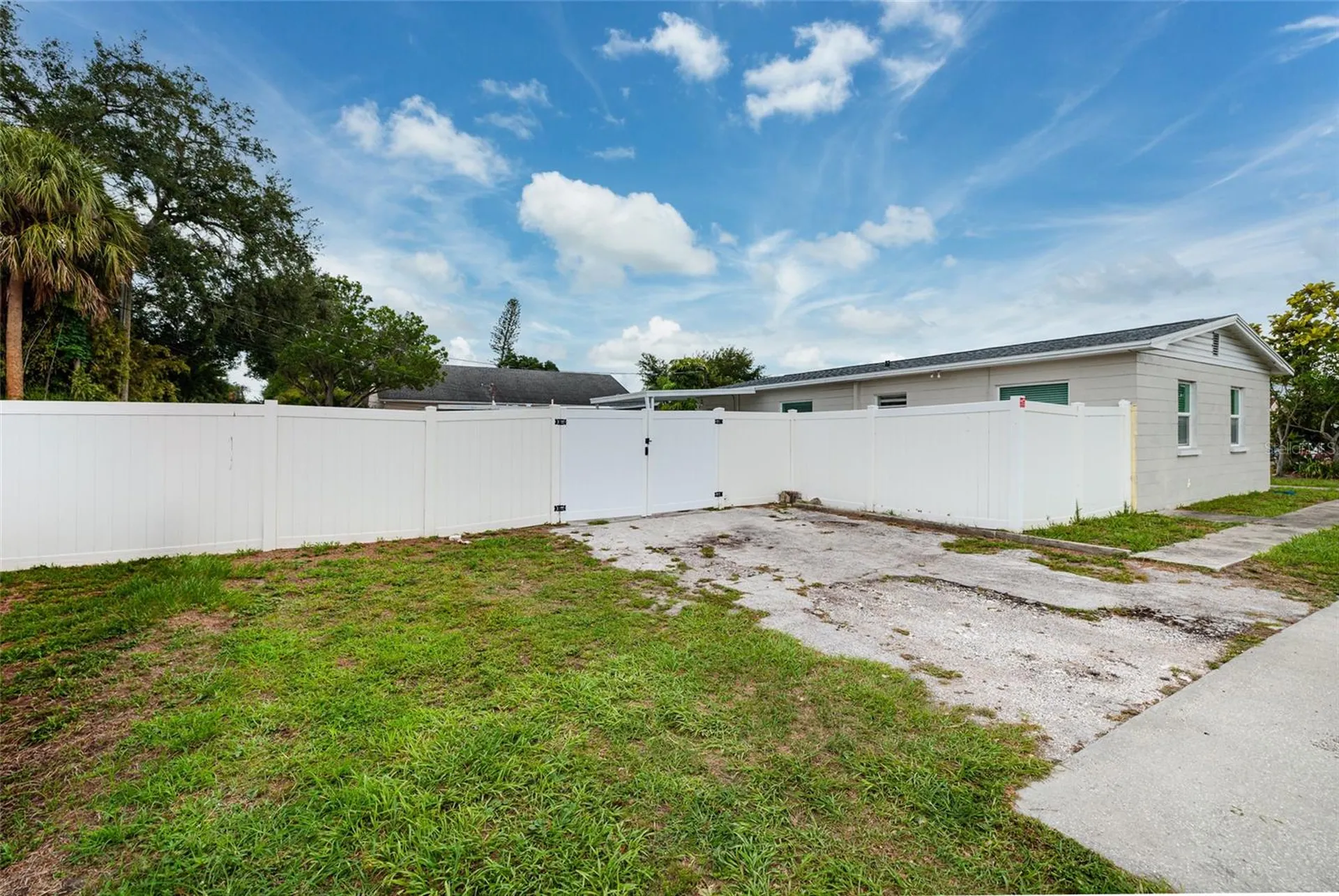 101 40th Avenue NE St Petersburg FL 33703