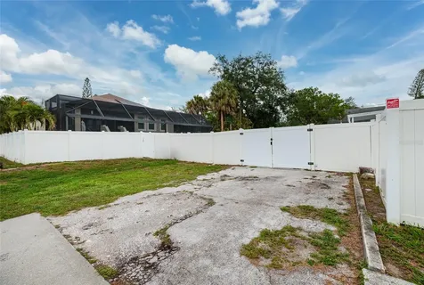 101 40th Avenue NE St Petersburg FL 33703