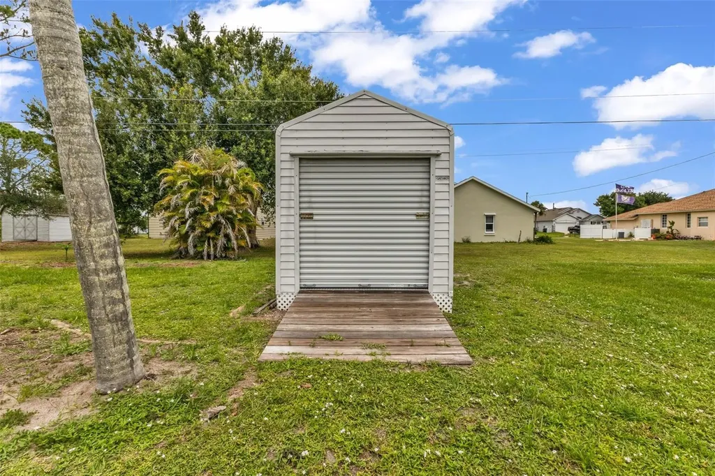 23060 August Avenue Port Charlotte FL 33954