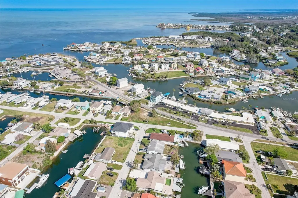 6511 Clark Street Hudson FL 34667