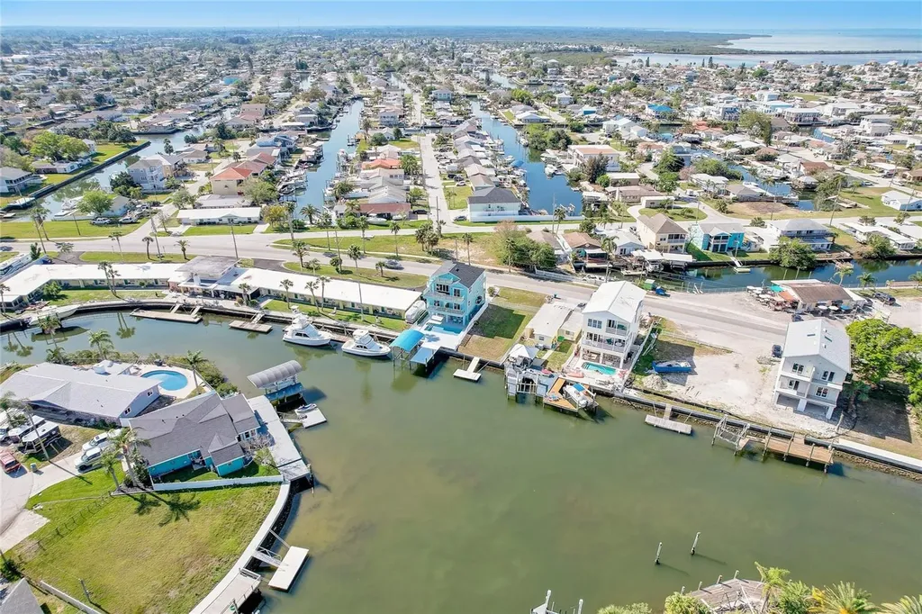 6511 Clark Street Hudson FL 34667