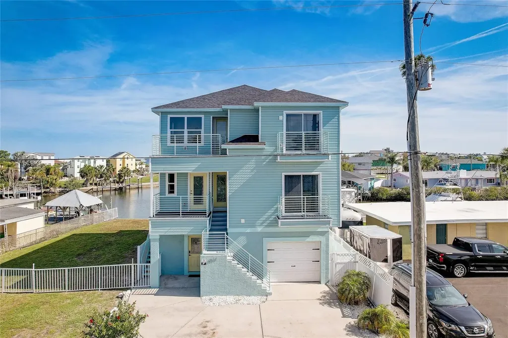 6511 Clark Street Hudson FL 34667