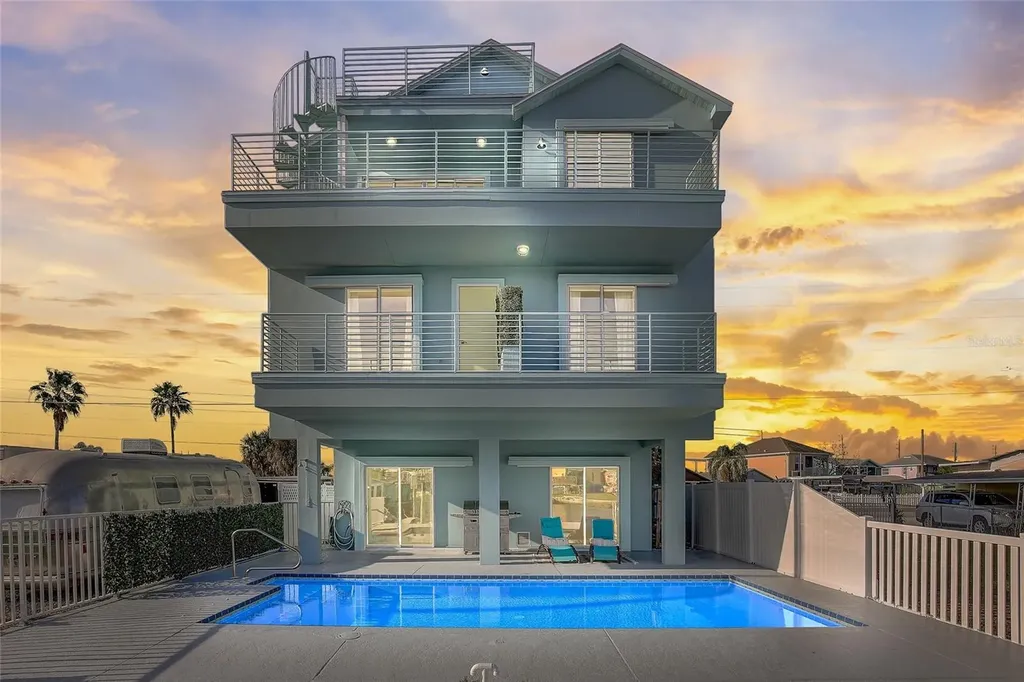 6511 Clark Street Hudson FL 34667