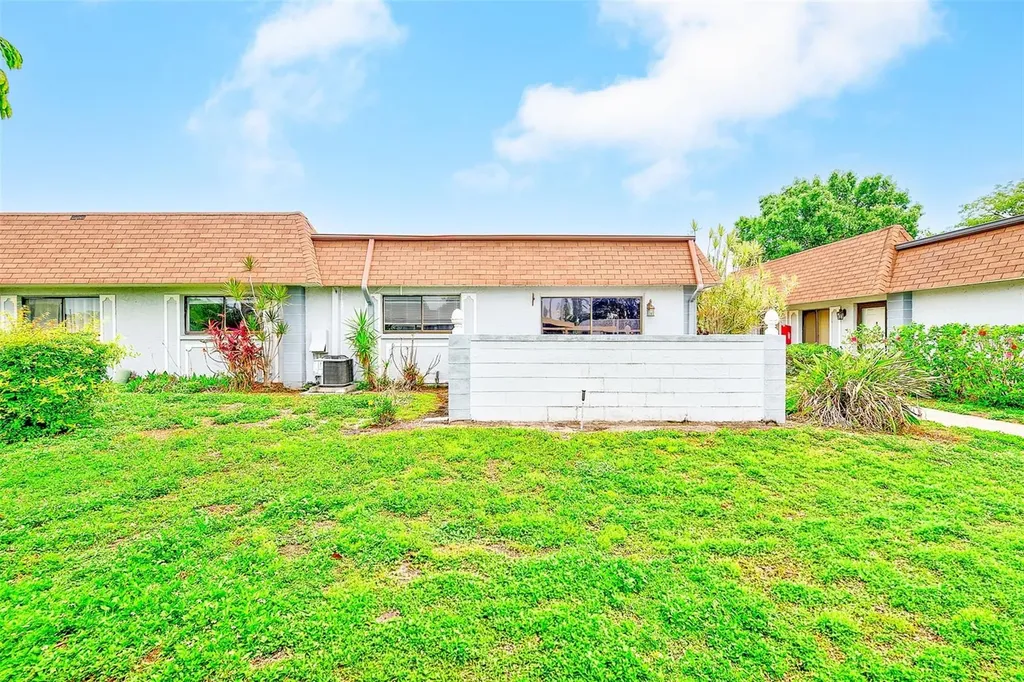 5045 70th Place N Pinellas Park FL 33781