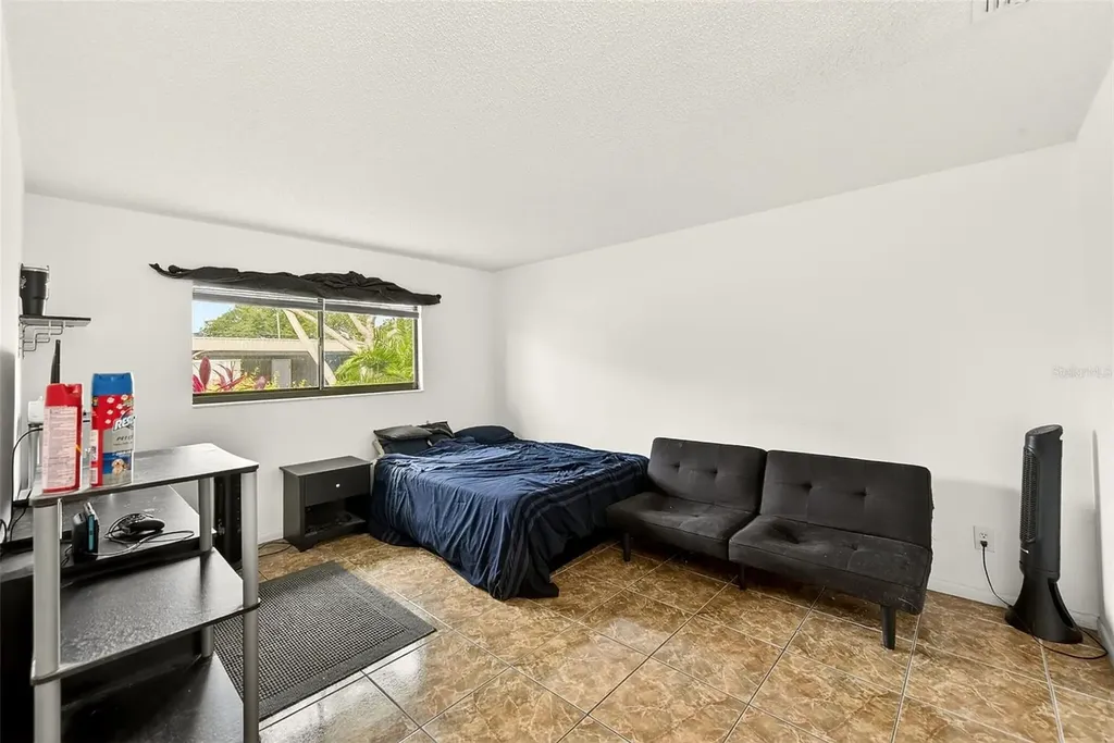 5045 70th Place N Pinellas Park FL 33781