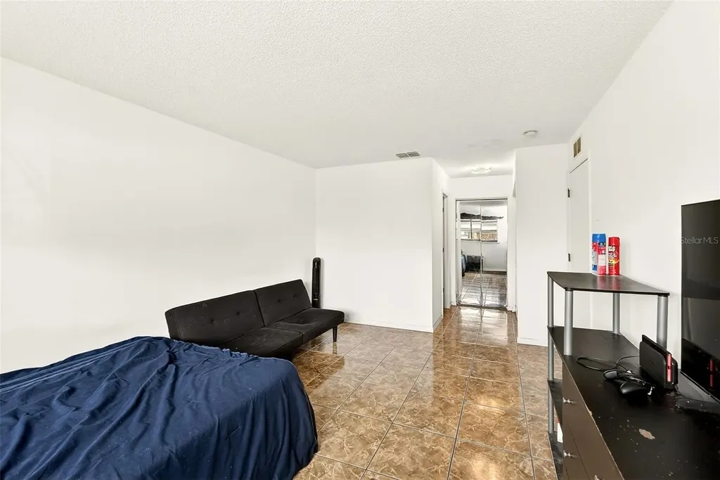 5045 70th Place N Pinellas Park FL 33781