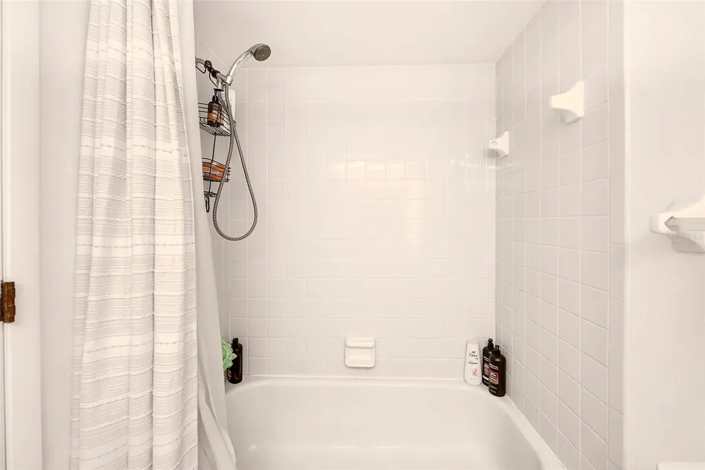5045 70th Place N Pinellas Park FL 33781