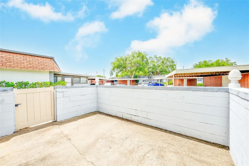5045 70th Place N Pinellas Park FL 33781