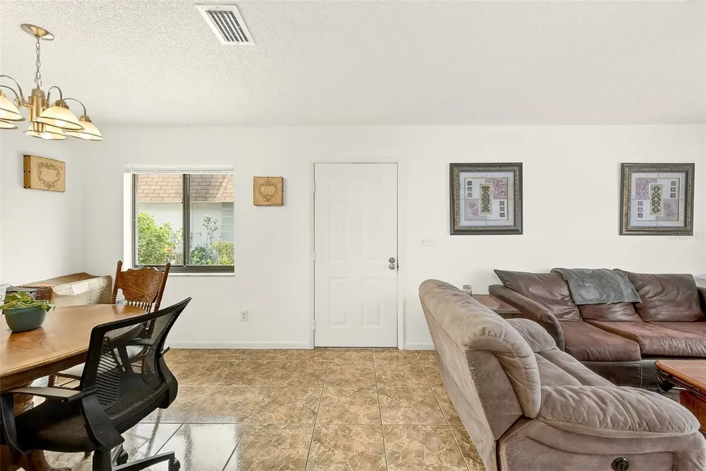 5045 70th Place N Pinellas Park FL 33781