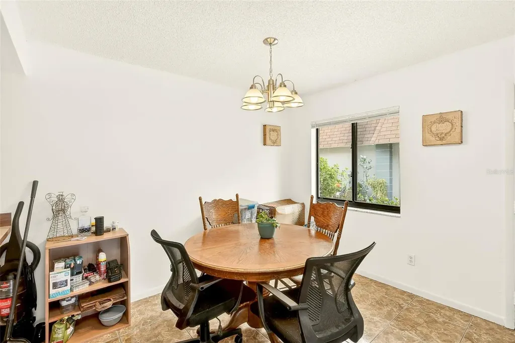 5045 70th Place N Pinellas Park FL 33781