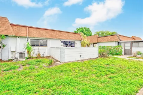 5045 70th Place N Pinellas Park FL 33781