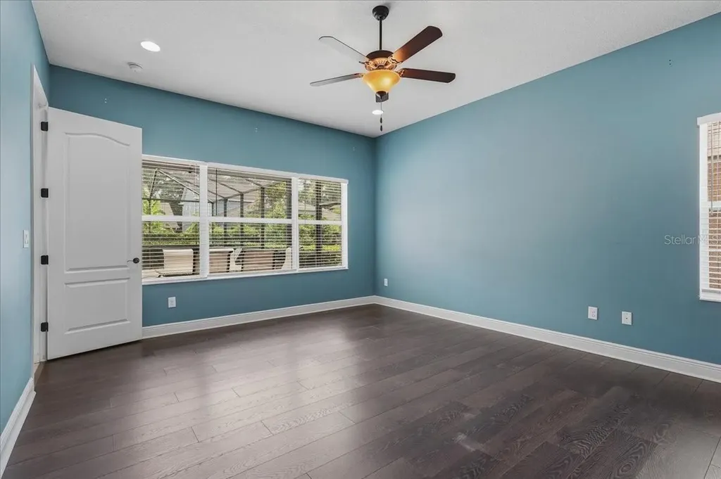 5333 Sagecrest Drive Lithia FL 33547