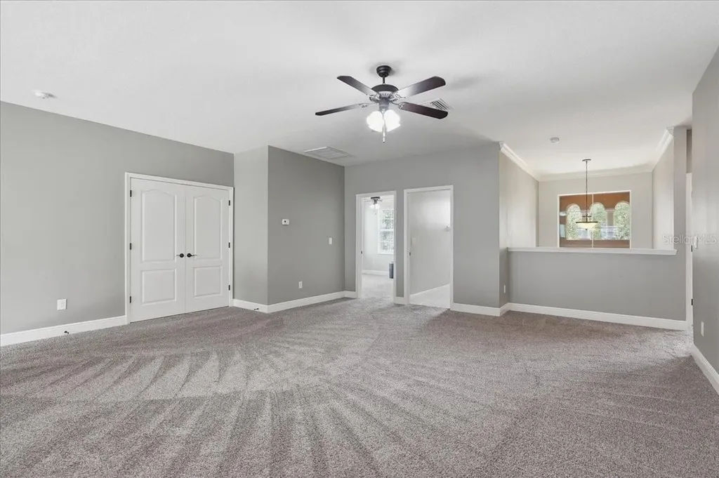 5333 Sagecrest Drive Lithia FL 33547