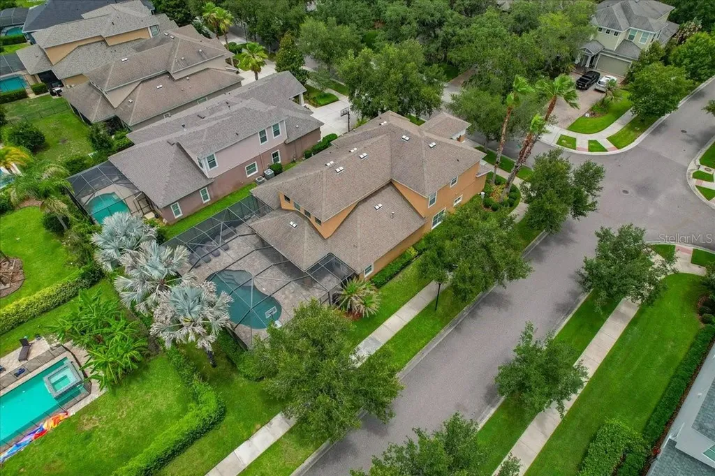 5333 Sagecrest Drive Lithia FL 33547