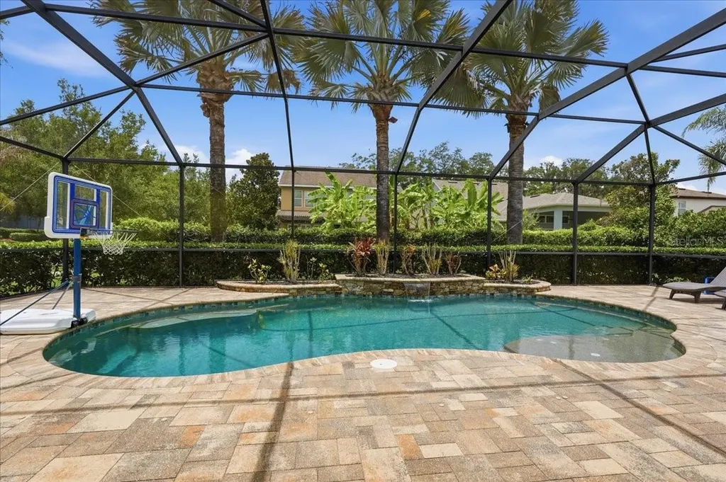 5333 Sagecrest Drive Lithia FL 33547