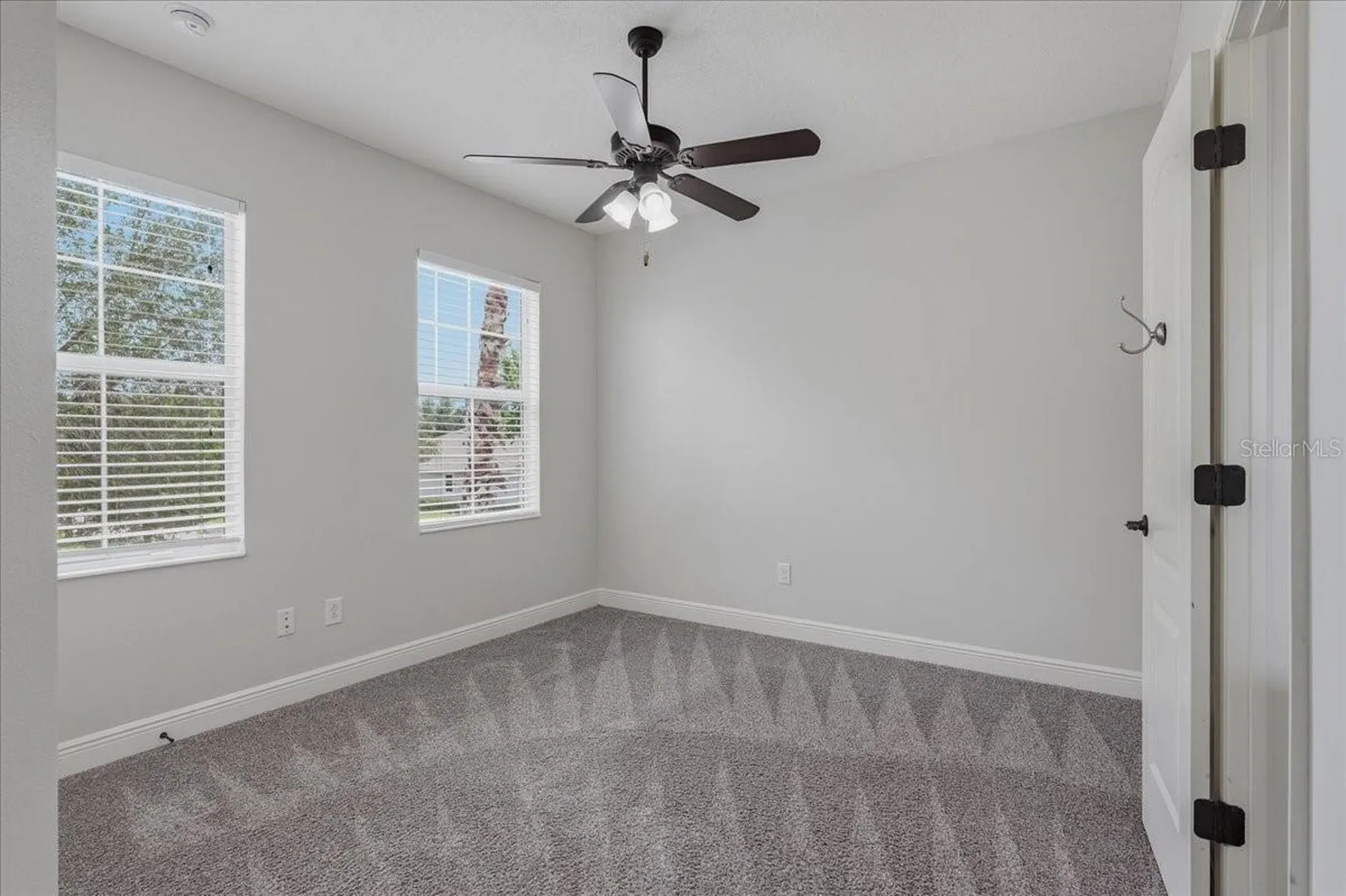 5333 Sagecrest Drive Lithia FL 33547