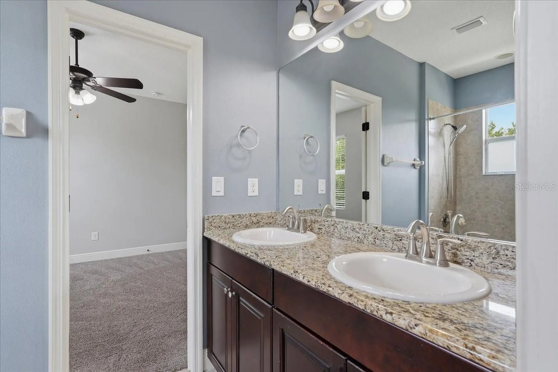 5333 Sagecrest Drive Lithia FL 33547