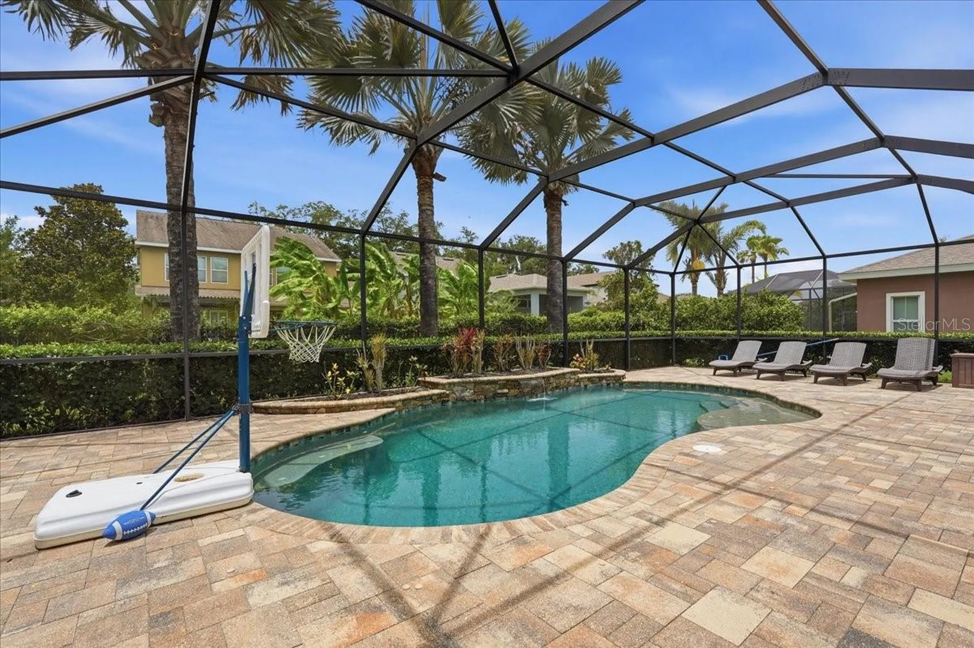 5333 Sagecrest Drive Lithia FL 33547