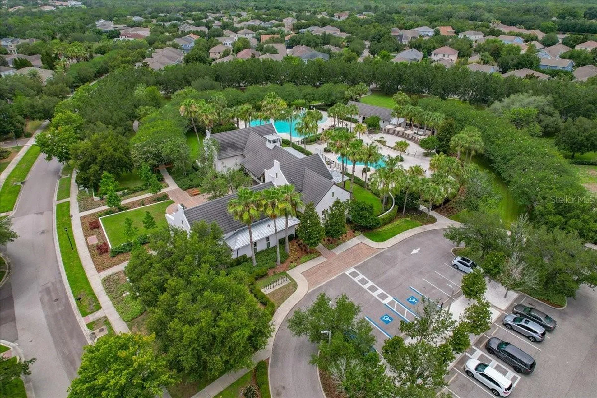 5333 Sagecrest Drive Lithia FL 33547
