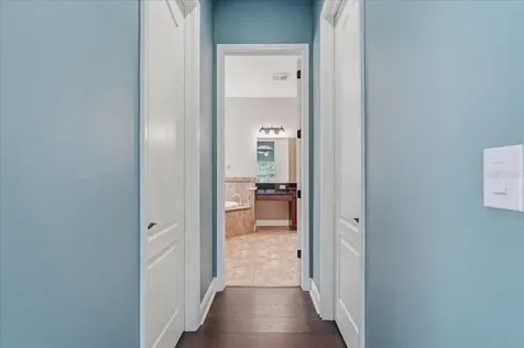 5333 Sagecrest Drive Lithia FL 33547