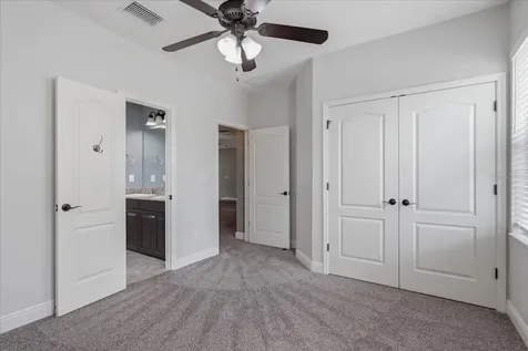 5333 Sagecrest Drive Lithia FL 33547