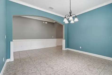 5333 Sagecrest Drive Lithia FL 33547