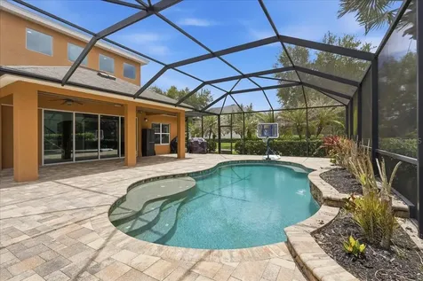 5333 Sagecrest Drive Lithia FL 33547