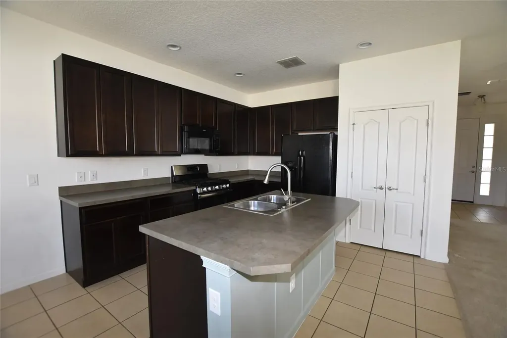 2279 Sabastian Street Mount Dora FL 32757