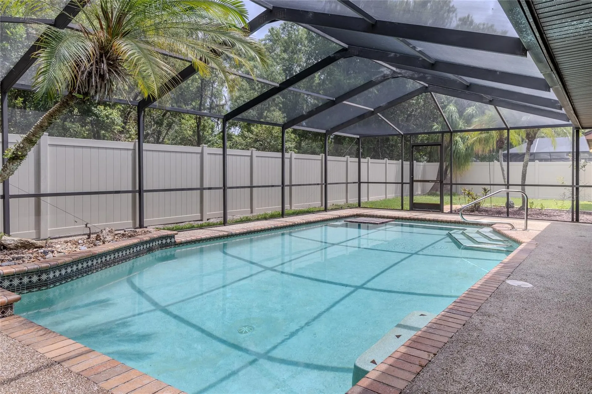 1028 Sylvia Lane Tampa FL 33613