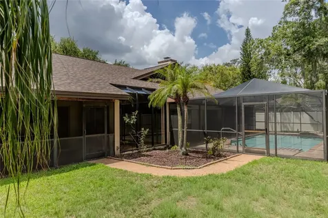 1028 Sylvia Lane Tampa FL 33613