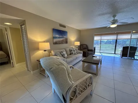 4040 Ironwood Circle Bradenton FL 34209